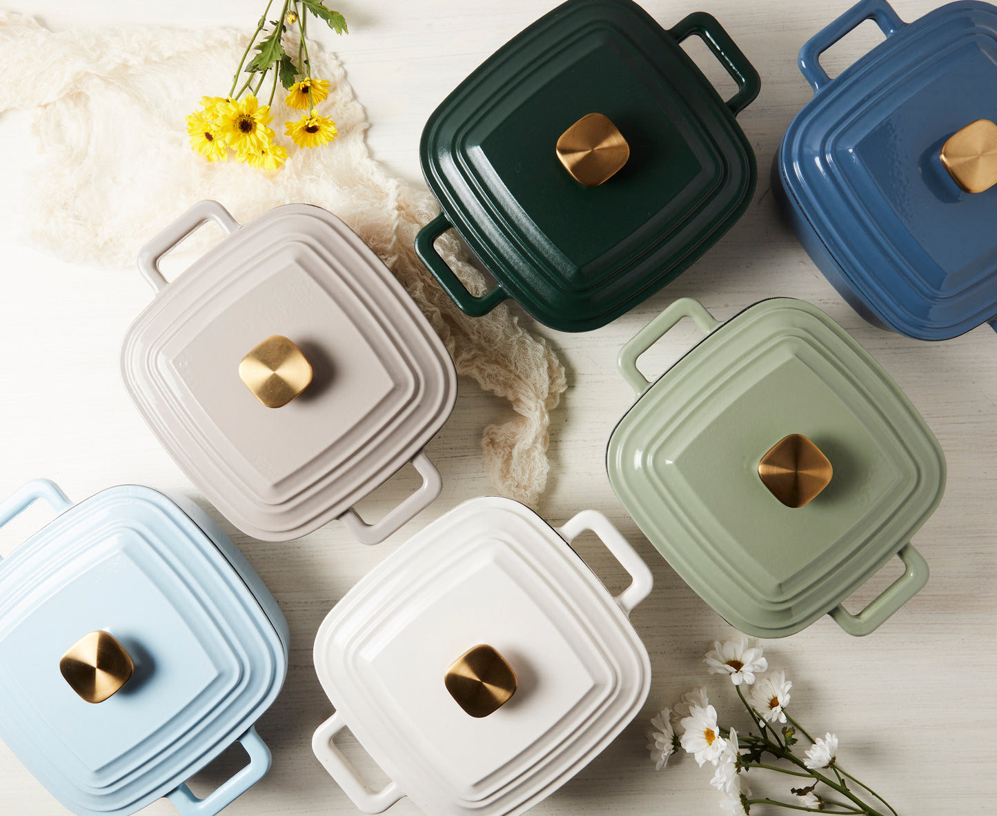 4-Quart Enameled Cast Iron Square Dutch Ovens, White