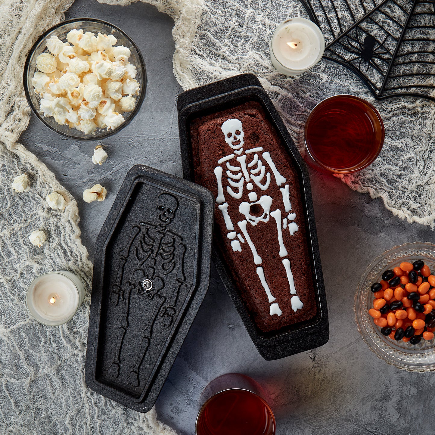 *PREORDER* 1.5-Quart / 2.5-Quart Cast Iron Skeleton Coffin Casket Loaf Pan, Black