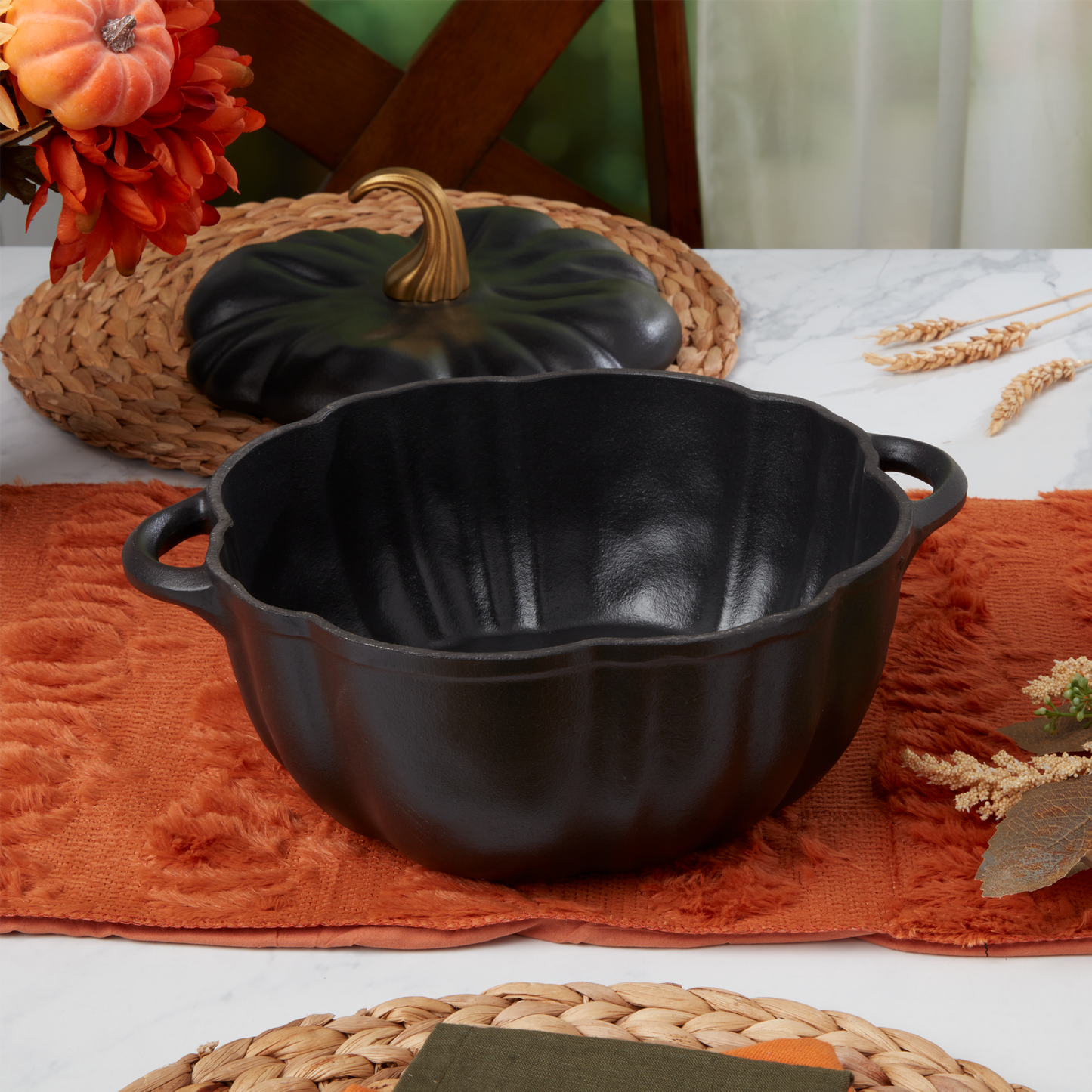 4-Quart Enameled Cast Iron Pumpkin Dutch Ovens, Matte Black