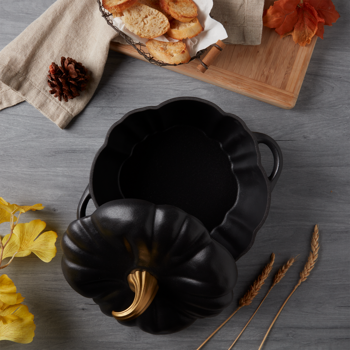 4-Quart Enameled Cast Iron Pumpkin Dutch Ovens, Matte Black