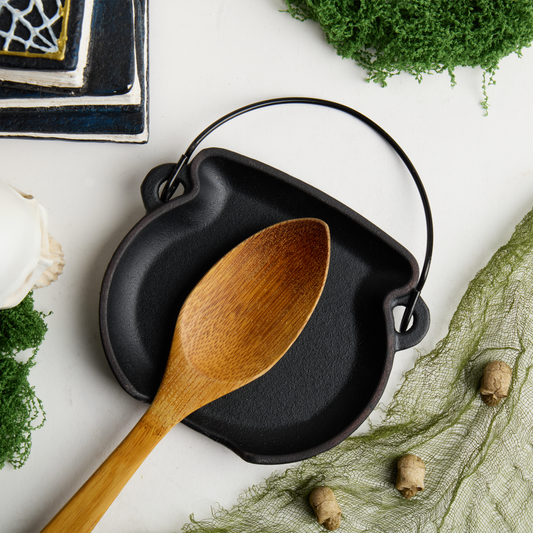 5.5" Enameled Cast Iron Cauldron Spoon Rest, Matte Black