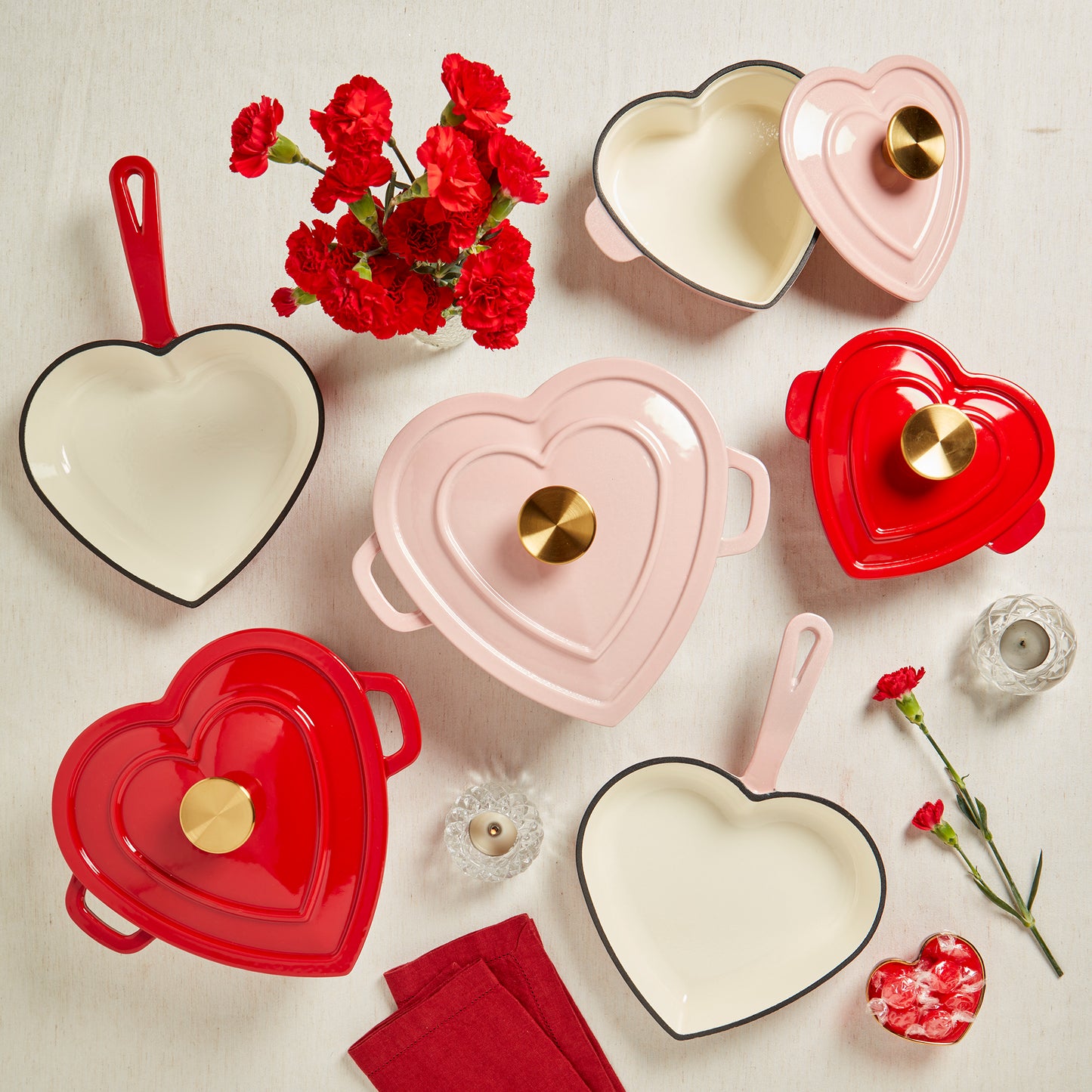 9” Enameled Cast Iron Heart-Shaped Skillet Fry Pan, Red