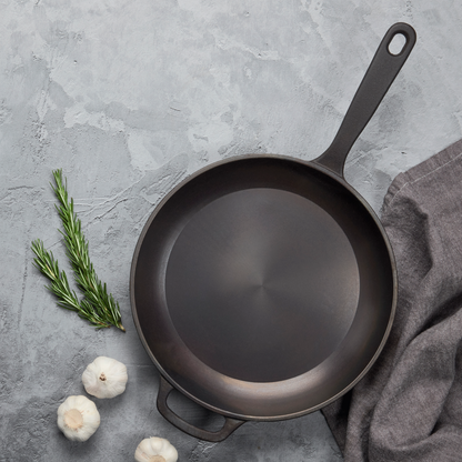 12" Smooth Cast Round Pre-Seasoned Cast Iron Skillet Fry Pan