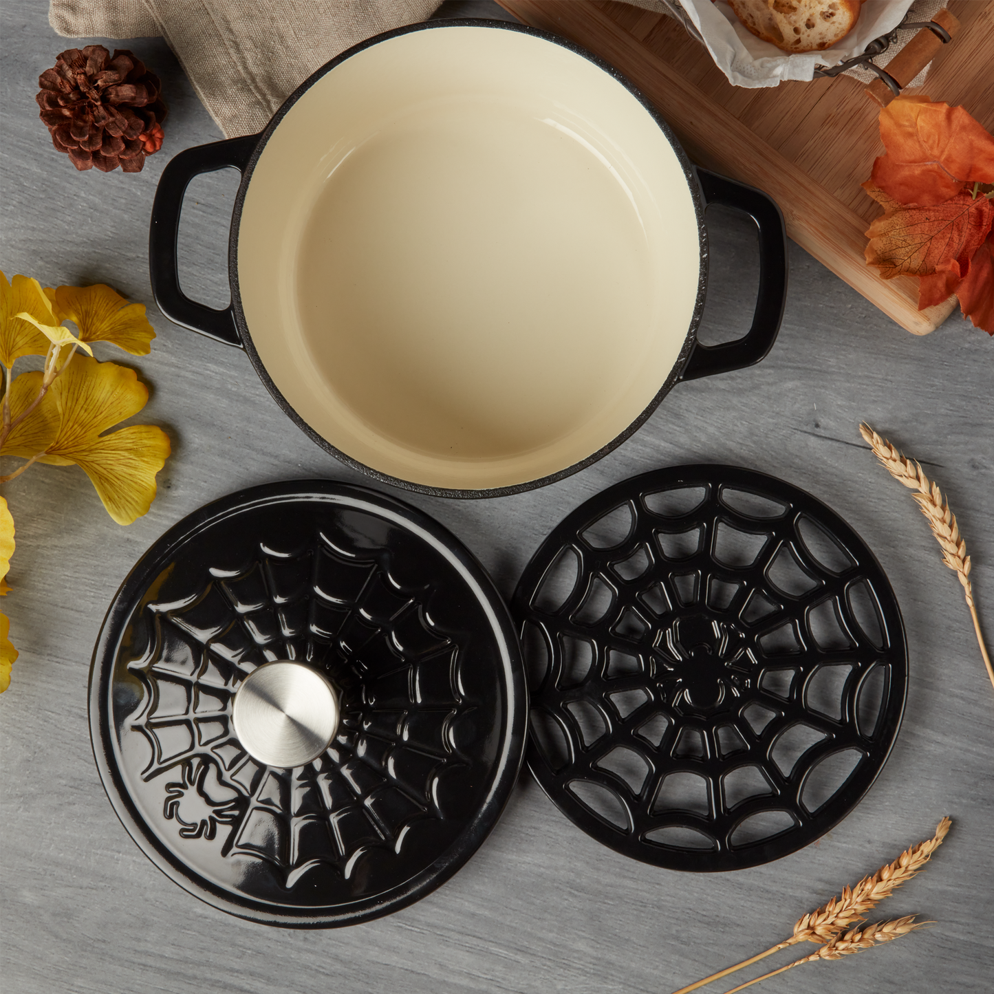 8" Enameled Cast Iron Spiderweb Trivet, Black