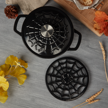 3-Quart Cast Iron Spiderweb Dutch Oven
