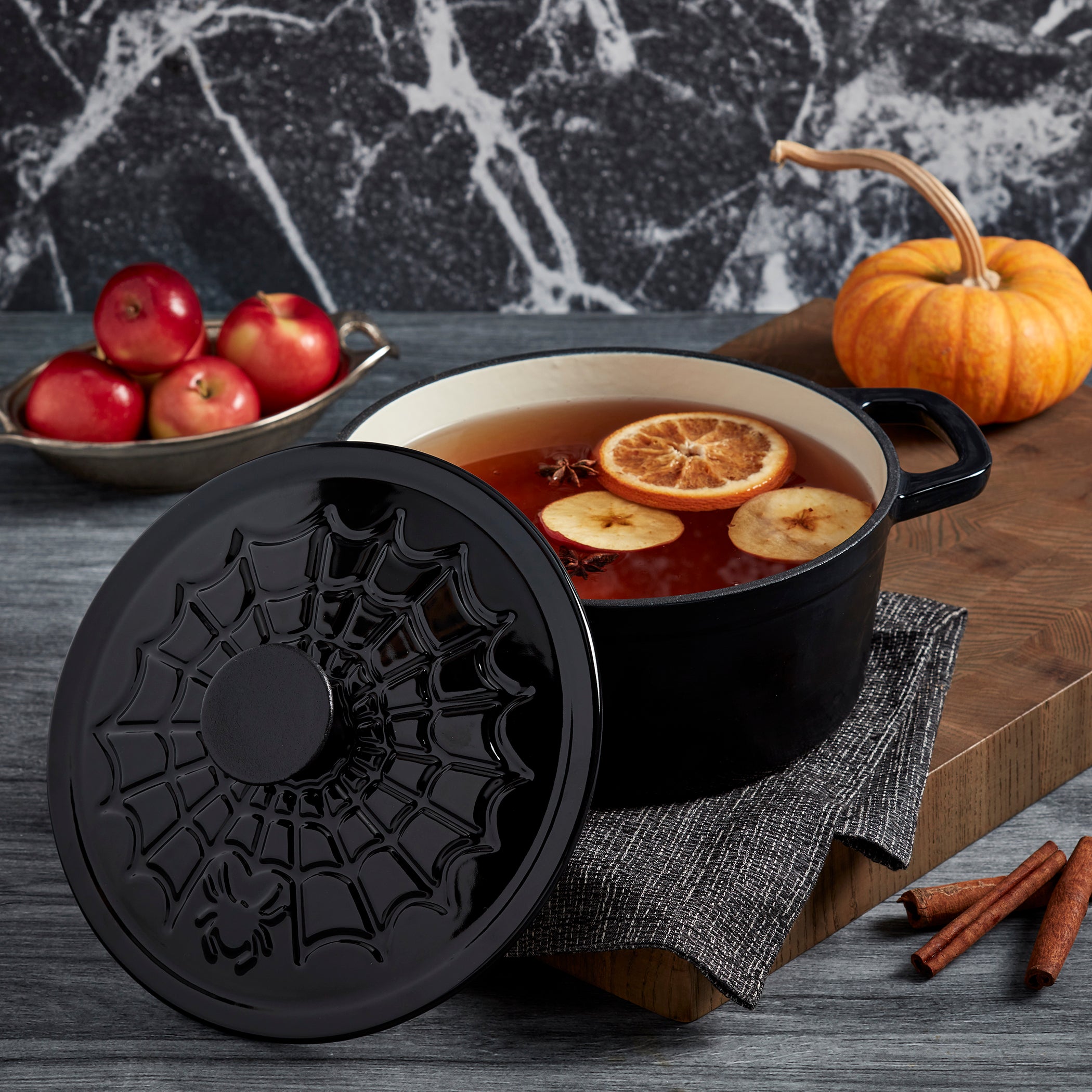 Smith and Clark Pumpkin store Orange 4 qt Dutch Oven