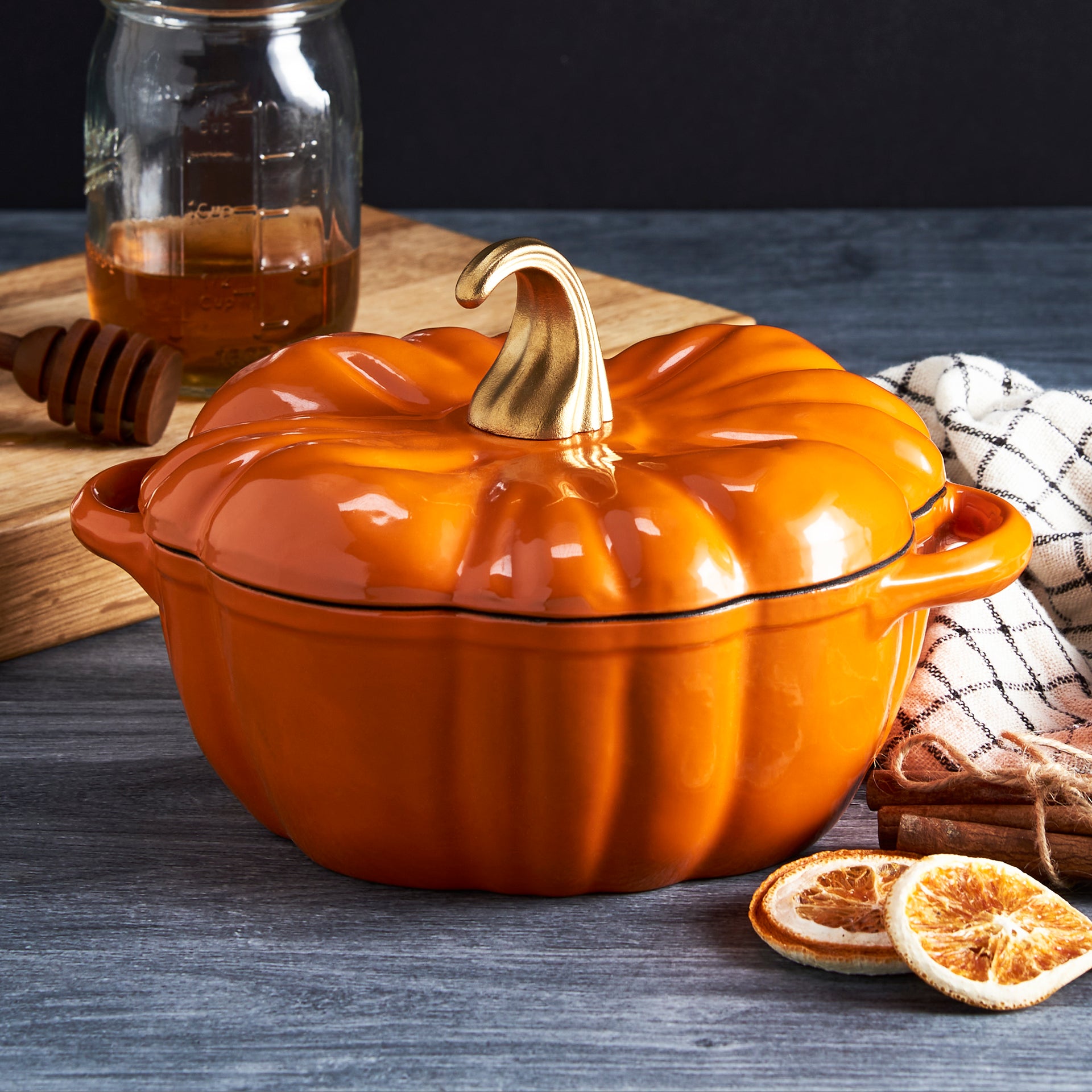 2-Quart / 4-Quart Enameled Cast Iron Pumpkin Dutch Ovens, Orange - 2 Quart
