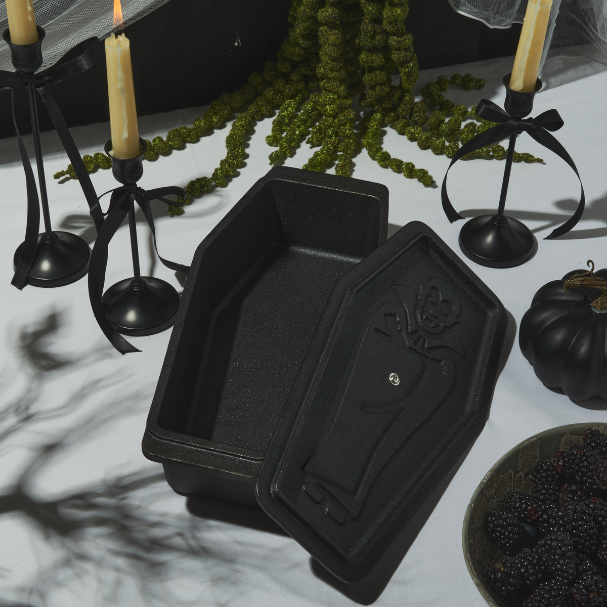 Cast Iron Dracula Coffin Loaf Pan, Black