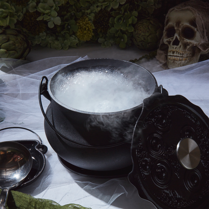 Cast Iron Cauldron Pot with Black 'Bubbling' Lid