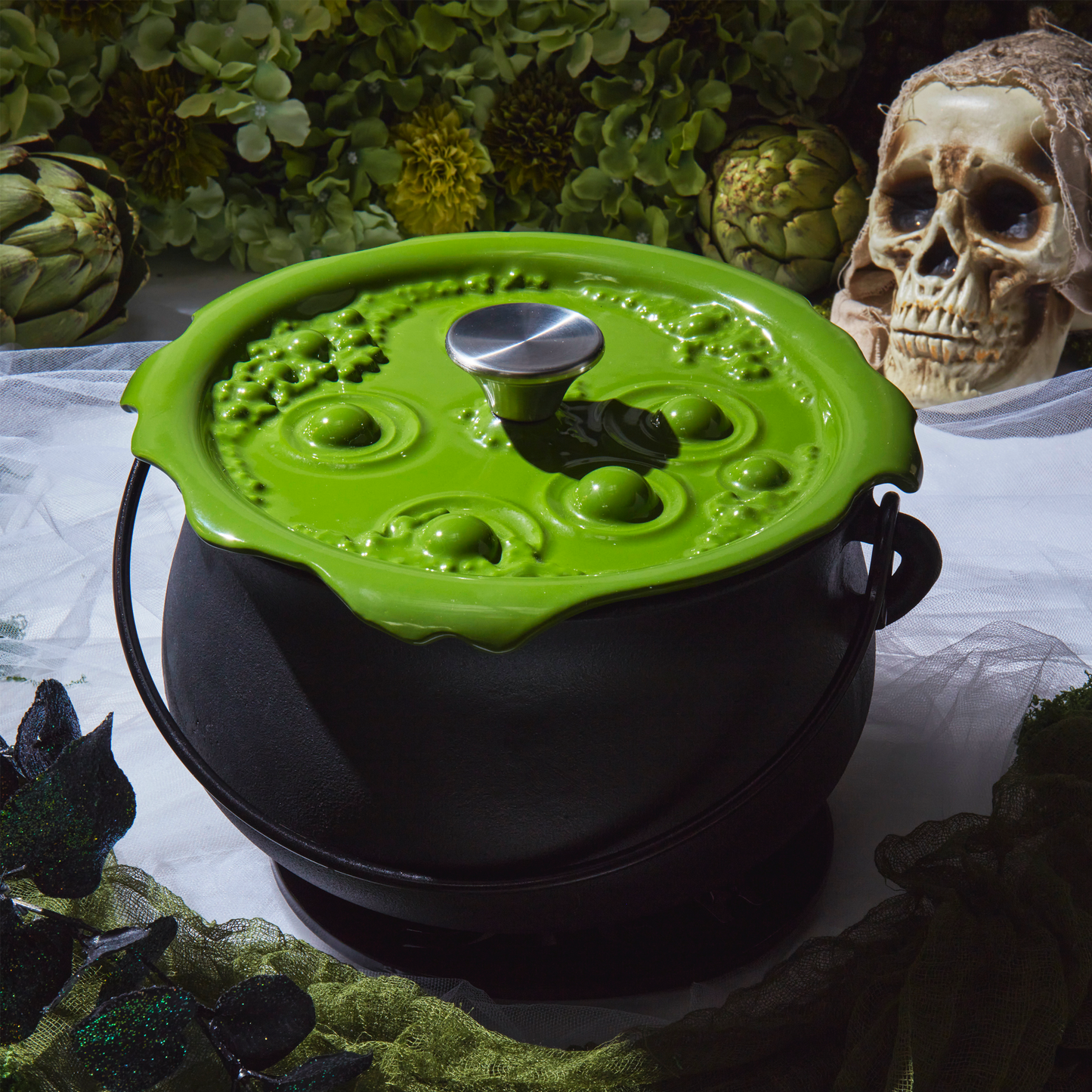 Cast Iron Cauldron Pot with Green 'Bubbling' Lid