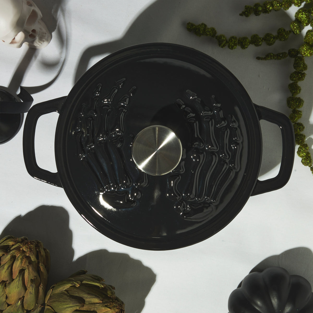 Enameled Cast Iron Skeleton Hands Dutch Oven, Black