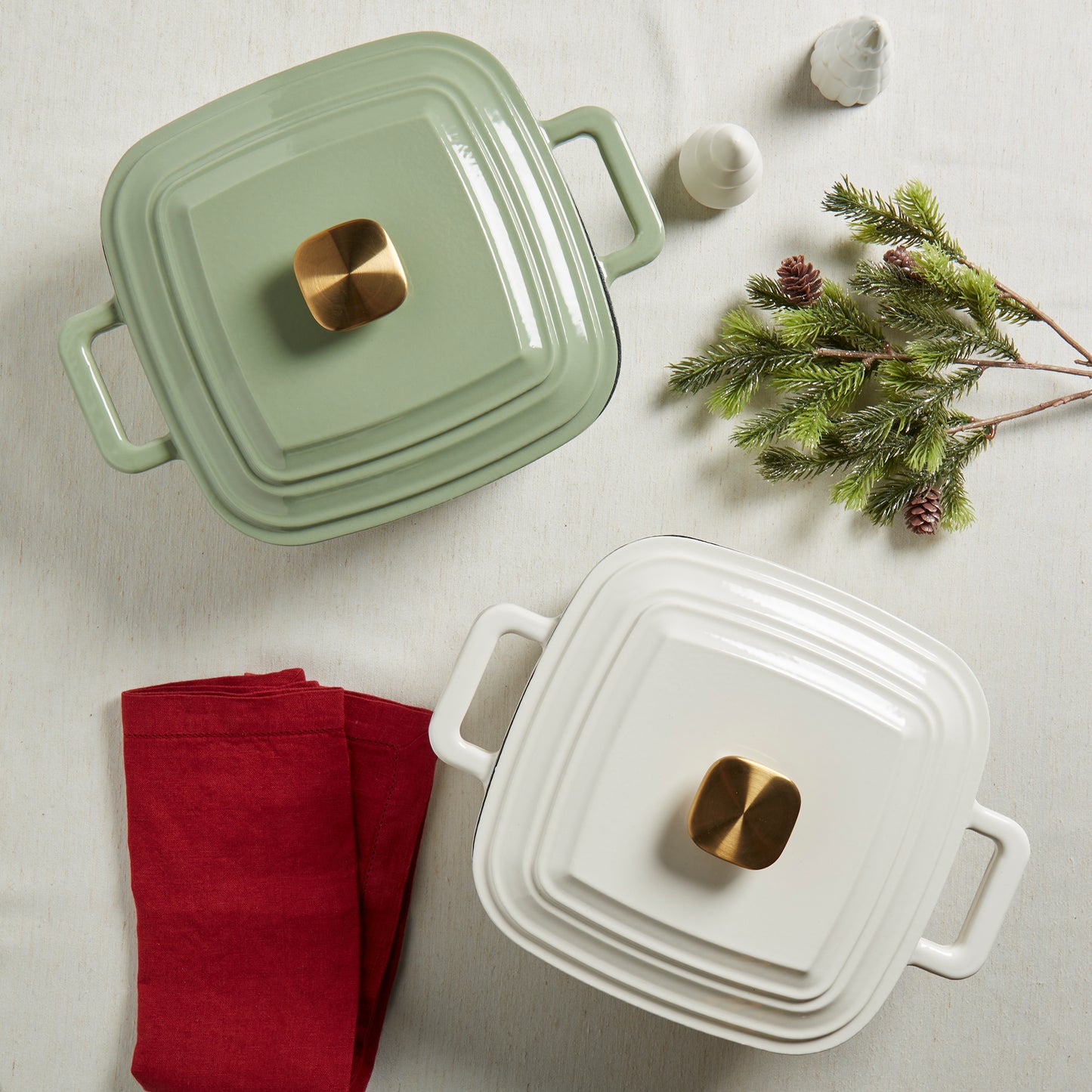 4-Quart Enameled Cast Iron Square Dutch Ovens, Matcha Green