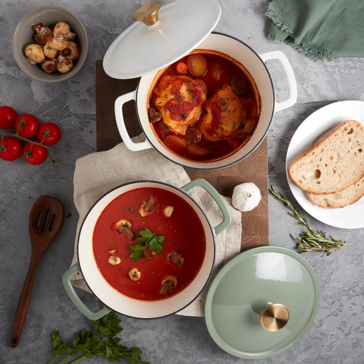 3-Quart Fluted Enameled Cast Iron Dutch Oven, White/Sage