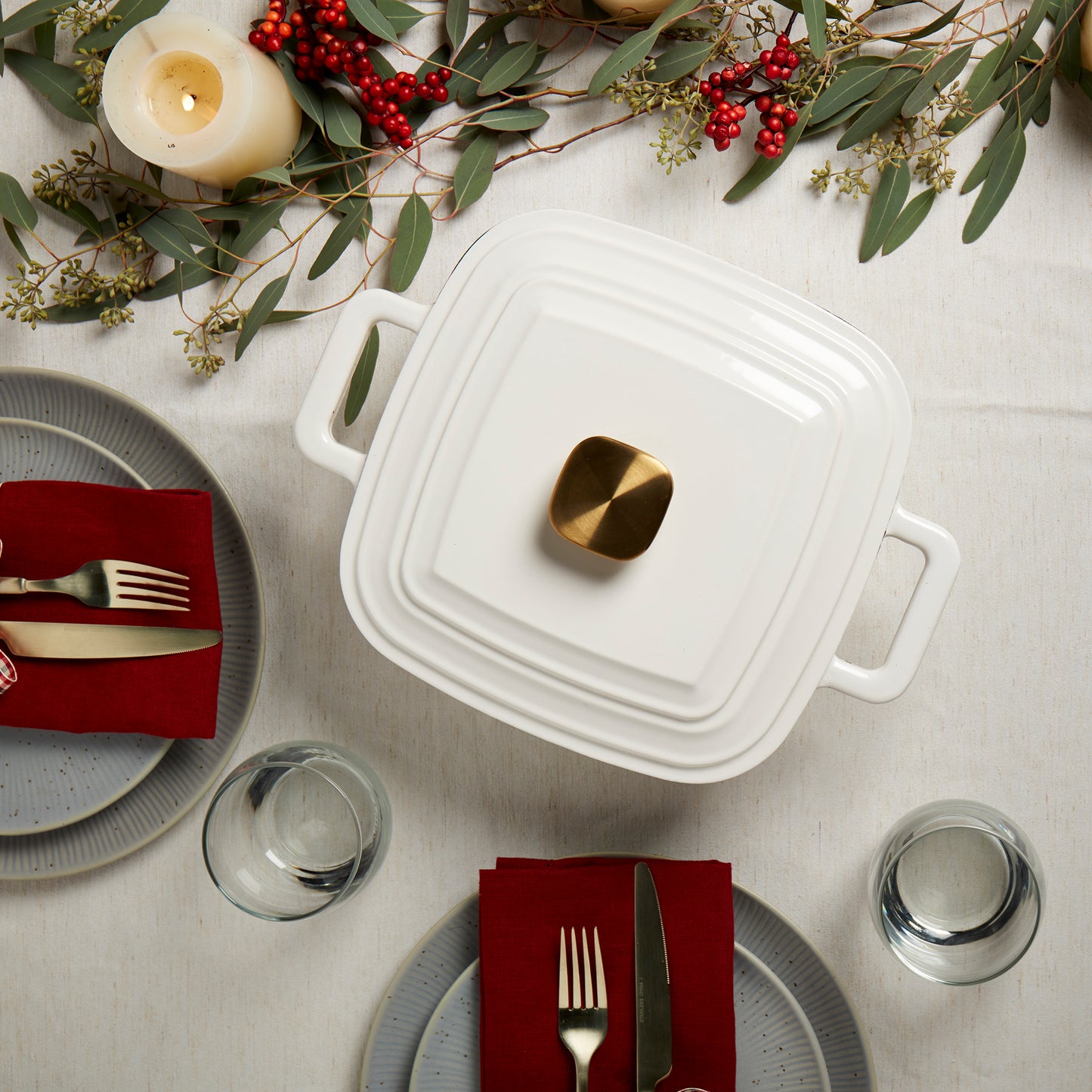 4-Quart Enameled Cast Iron Square Dutch Ovens, White